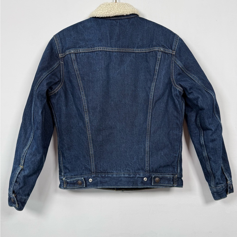 Levi's Women's Original Sherpa Trucker Jacket, Size S, Great Condition!! - Picture 9 of 11